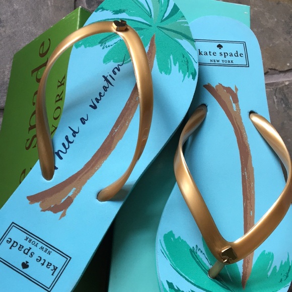 Gone SOON 🌴 Kate Spade Nassau Flip Flops NWT - Picture 2 of 8